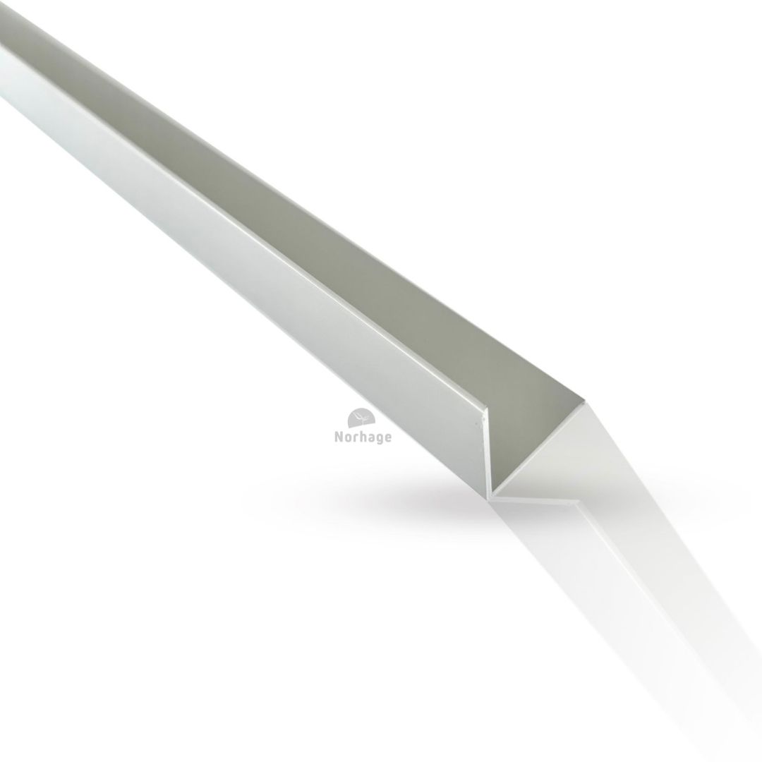 Aluminium L-profil sett nedenfra som viser den rene finishen og vinkelrette formen