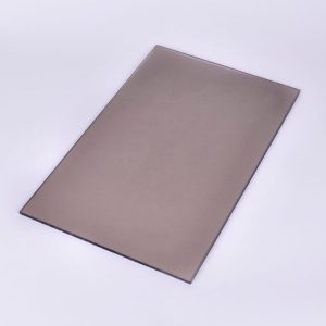 Polykarbonat Monolitt Arla - Røykbrun - UV (2050 × 3050 mm)