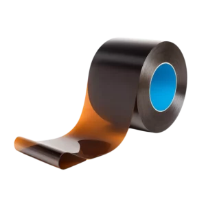 Rull med brune PVC-lamellgardiner for sveiserom